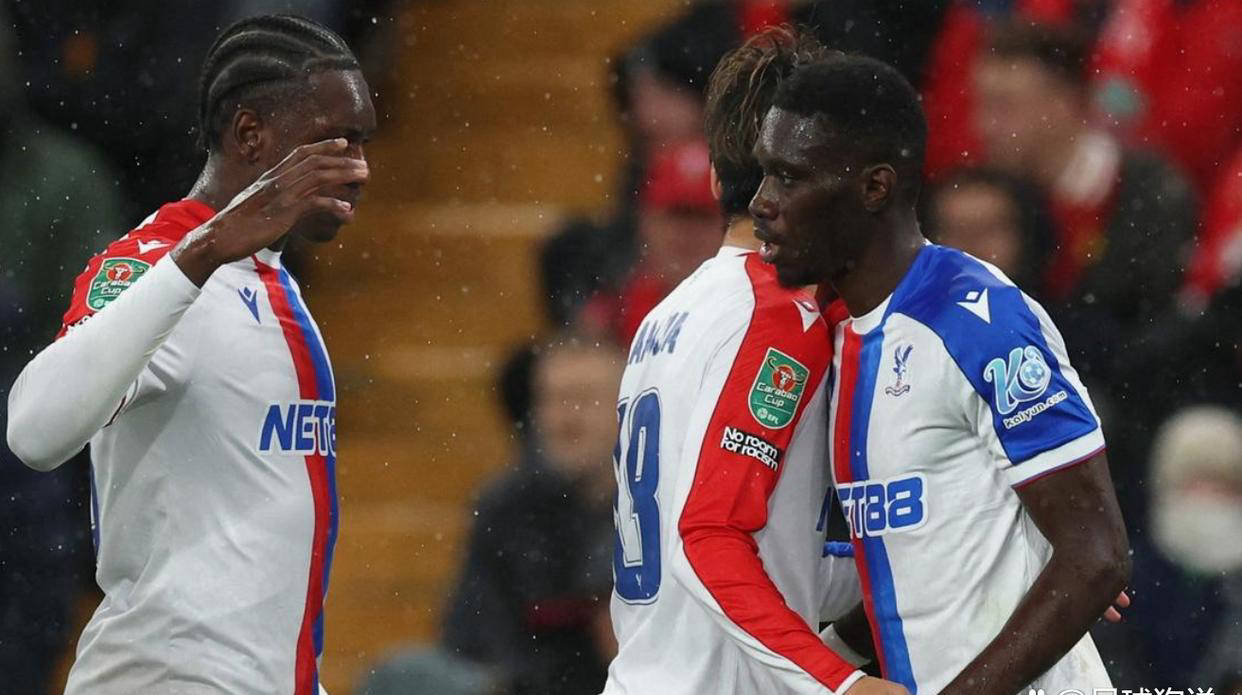 清晨德甲传出新动向；纽卡斯尔豪取连胜；管理层表态：质疑声仍在；球队文化再被提及的简单介绍