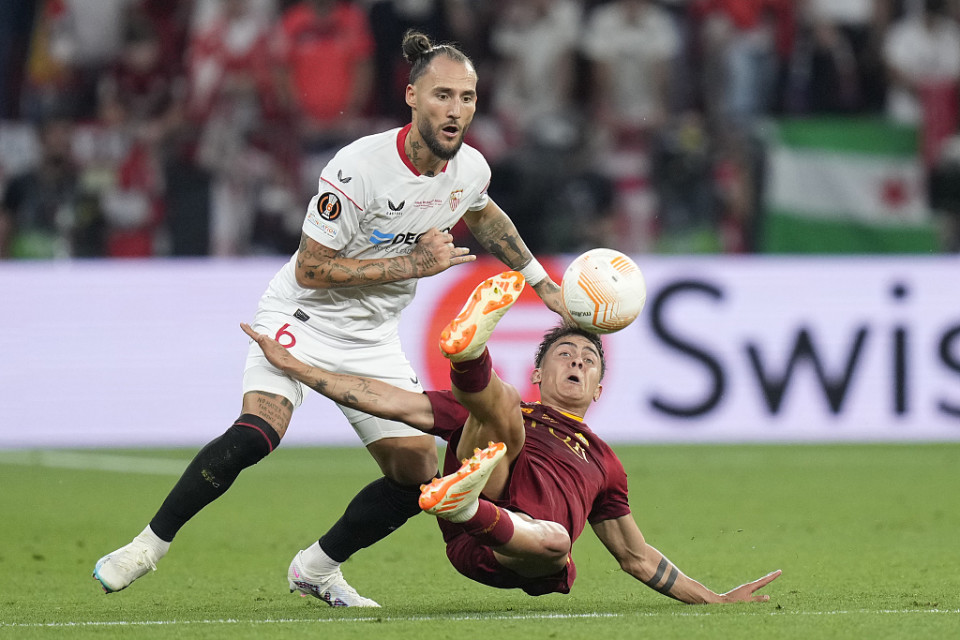 关于广州队发布备战花絮；集结日防线松动；欧联任务艰巨；资深球员宣示担当的信息